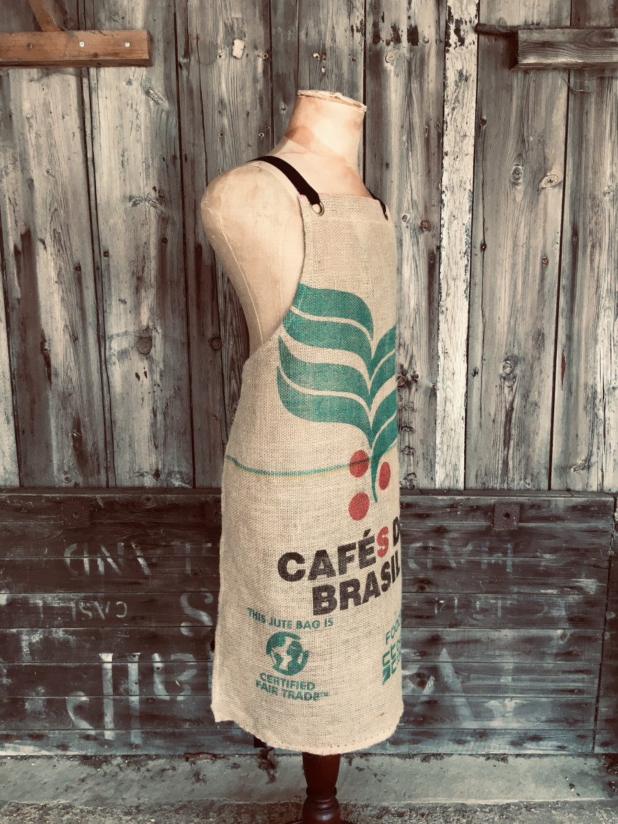 Apron made with used coffee sacks - made in Britain Apron made with used coffee sacks - made in Britain