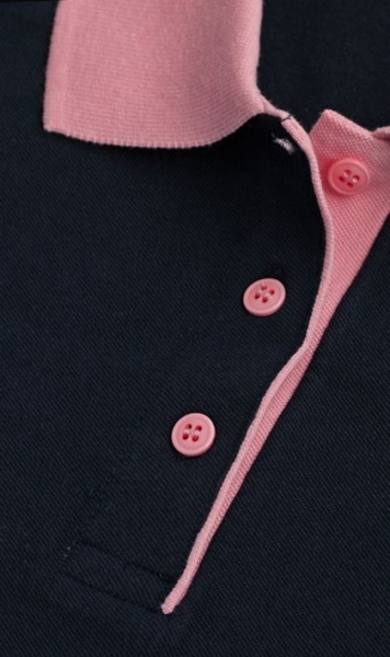 Collar buttons detail.jpg